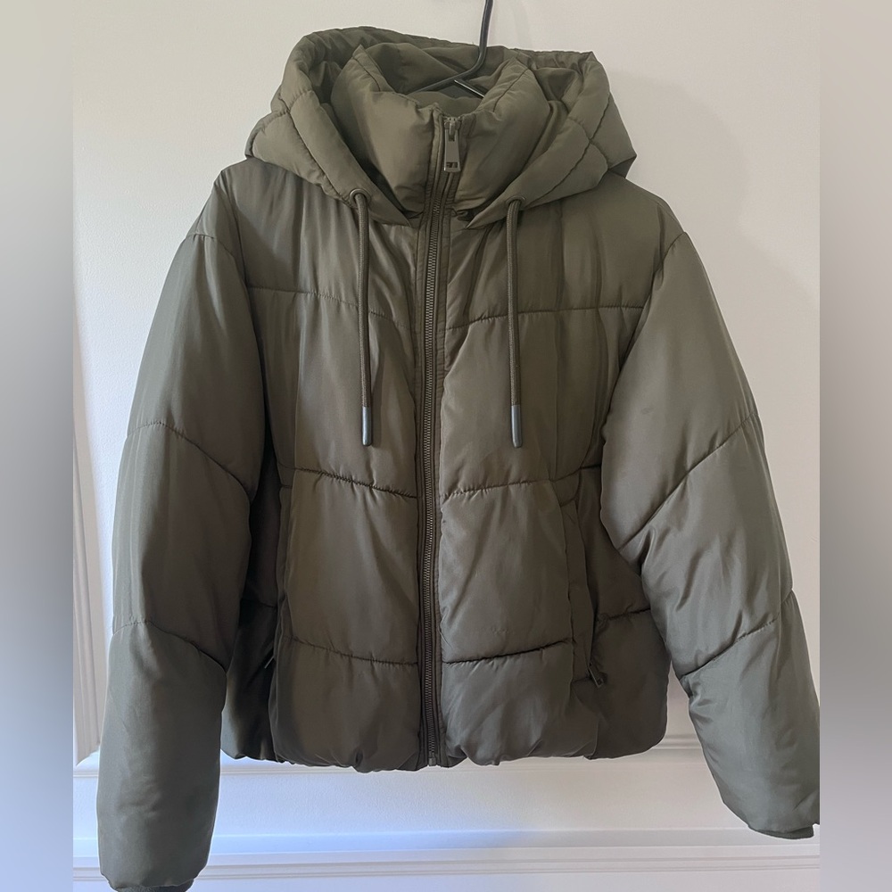 Zara Olive Green Puffer Jacket